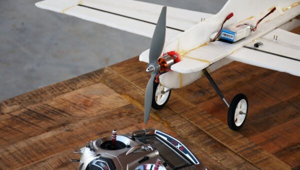 The Rise of Electric Planes: What to Expect by 2027