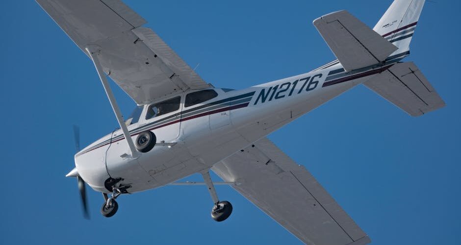 Essential Tips for Traveling with Kids on Long Flights