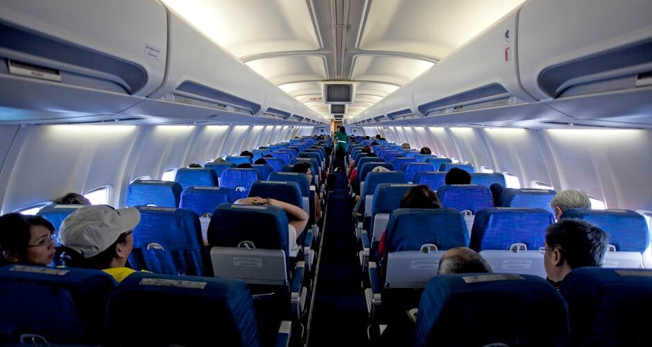 How to Survive a Long-Haul Flight Without Feeling Jetlagged