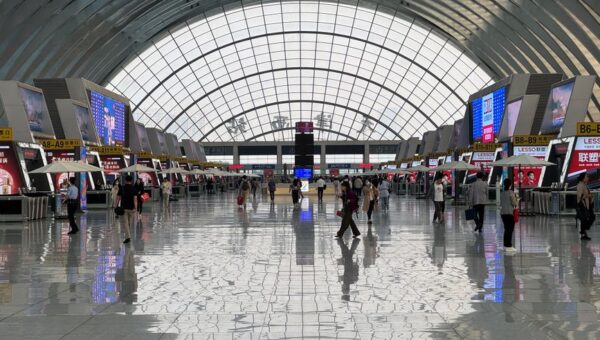 From Boarding to Baggage: The Seamless Airport Experience Revolution in 2026