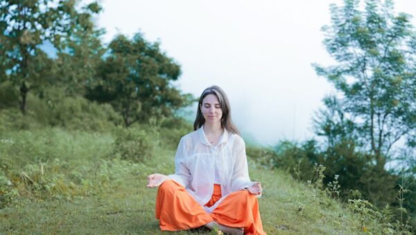 Sky Yoga and Meditation: Elevating Your In-Flight Experience in 2026